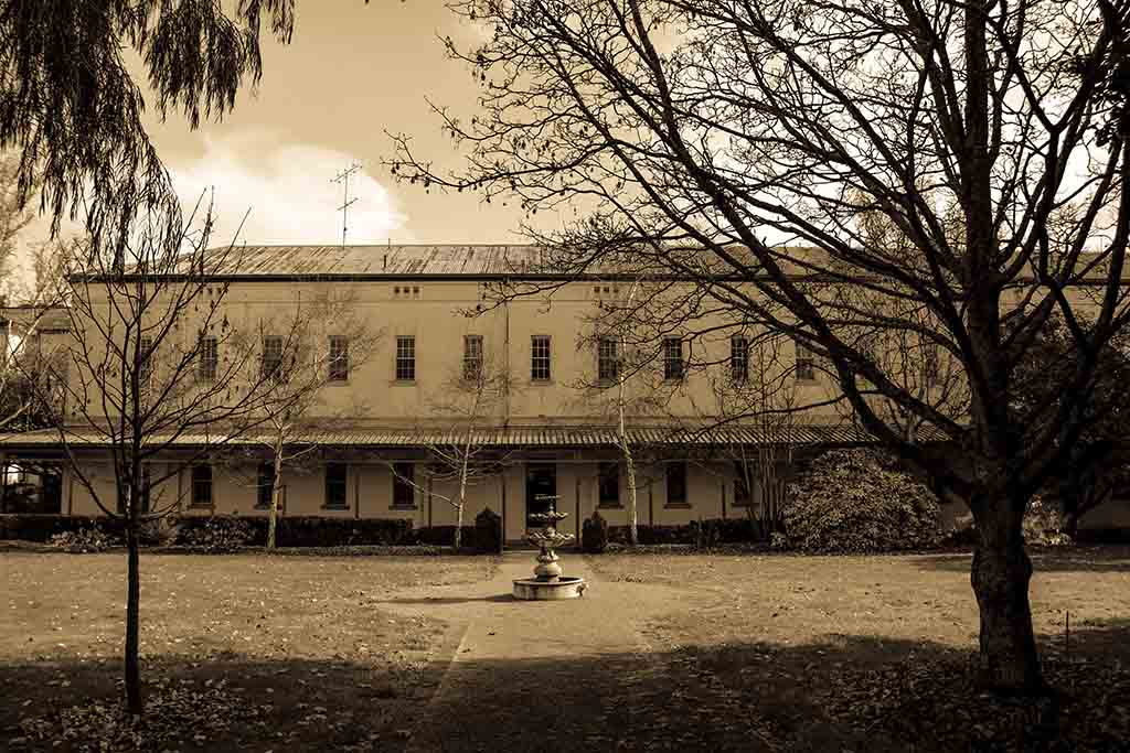 beechworth asylum history tour